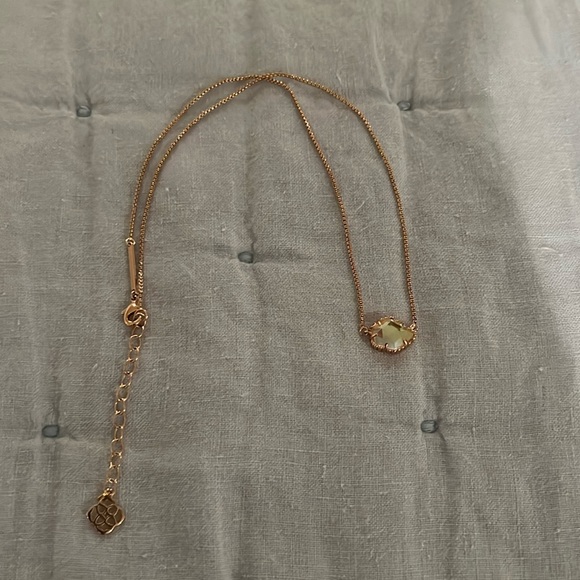 Kendra Scott Jewelry - Kendra Scott Rose Gold Necklace with Light Green Stone